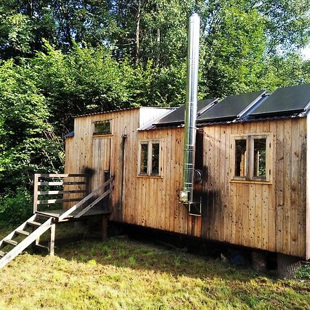 Вілла Celorocni Glamping V Pohodlnem Domecku Vyprachtice Екстер'єр фото