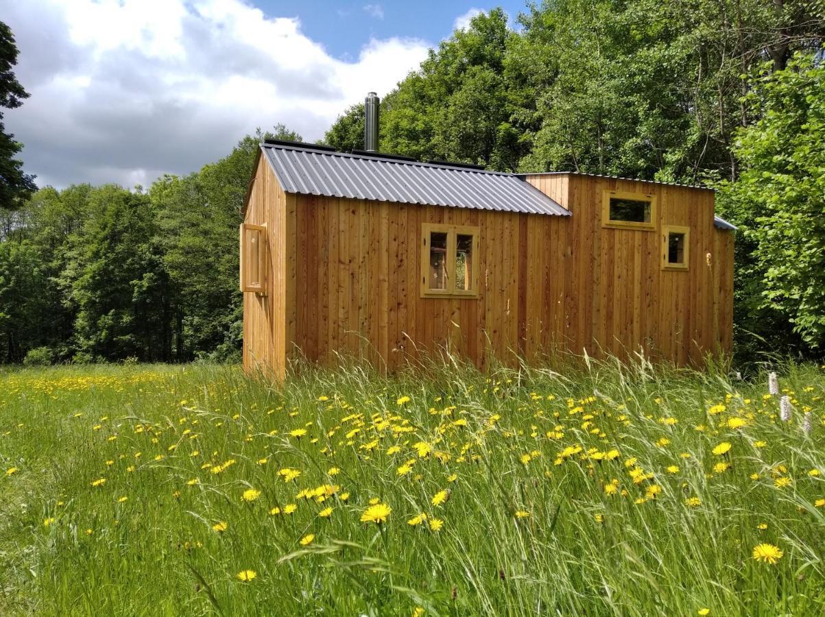 Вілла Celorocni Glamping V Pohodlnem Domecku Vyprachtice Екстер'єр фото